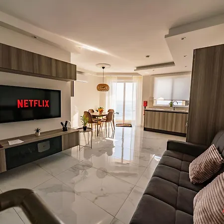 Seaside Serenity, Cruise-like Comfort *