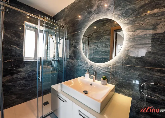 Seaside Serenity, Cruise-like Comfort * St. Paul's Bay