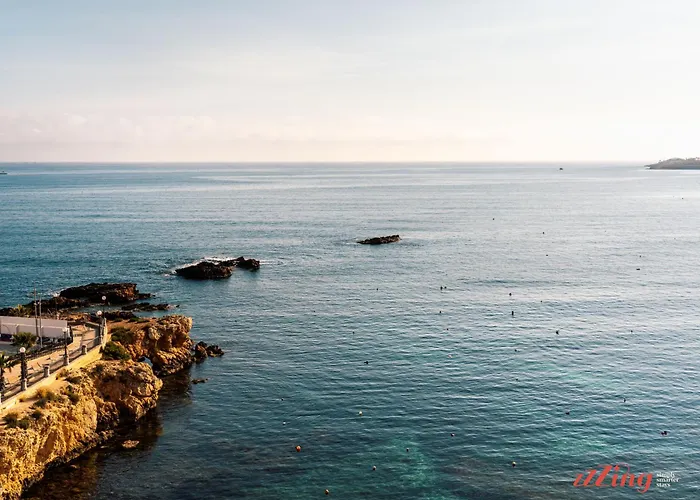 Appartamento Seaside Serenity, Cruise-like Comfort